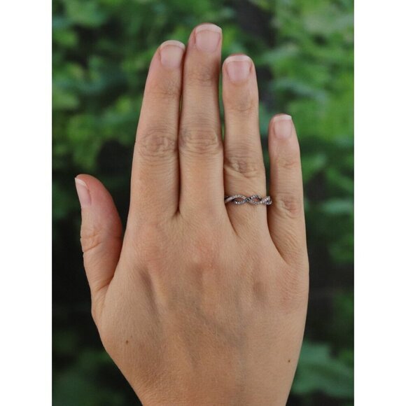 10k White Gold Fancy Blue and White Diamond Ring Twist Crossover Band 5 3/4 - Picture 3 of 6